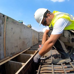 Shuttering Carpenter